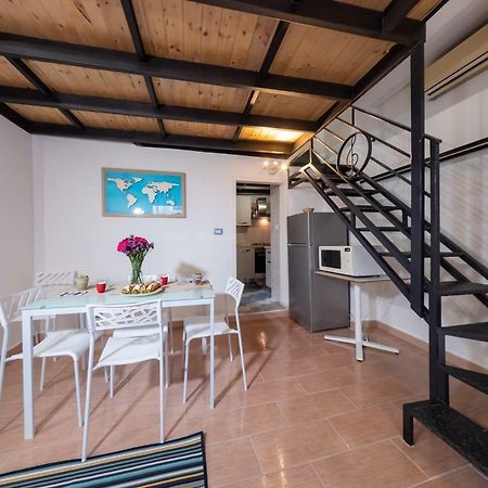 Sikulahouse - Apartment In The City Center Catania Luaran gambar
