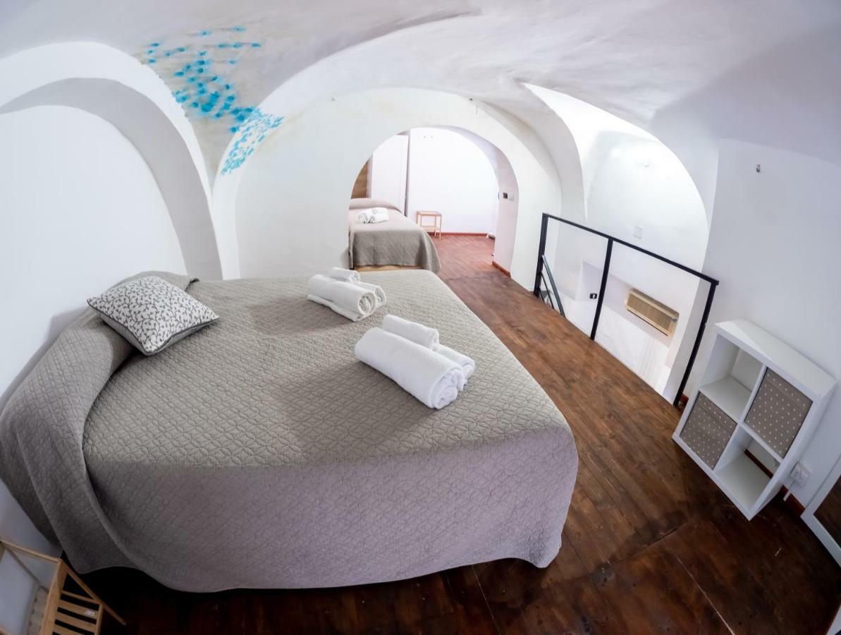 Sikulahouse - Apartment In The City Center Catania Luaran gambar