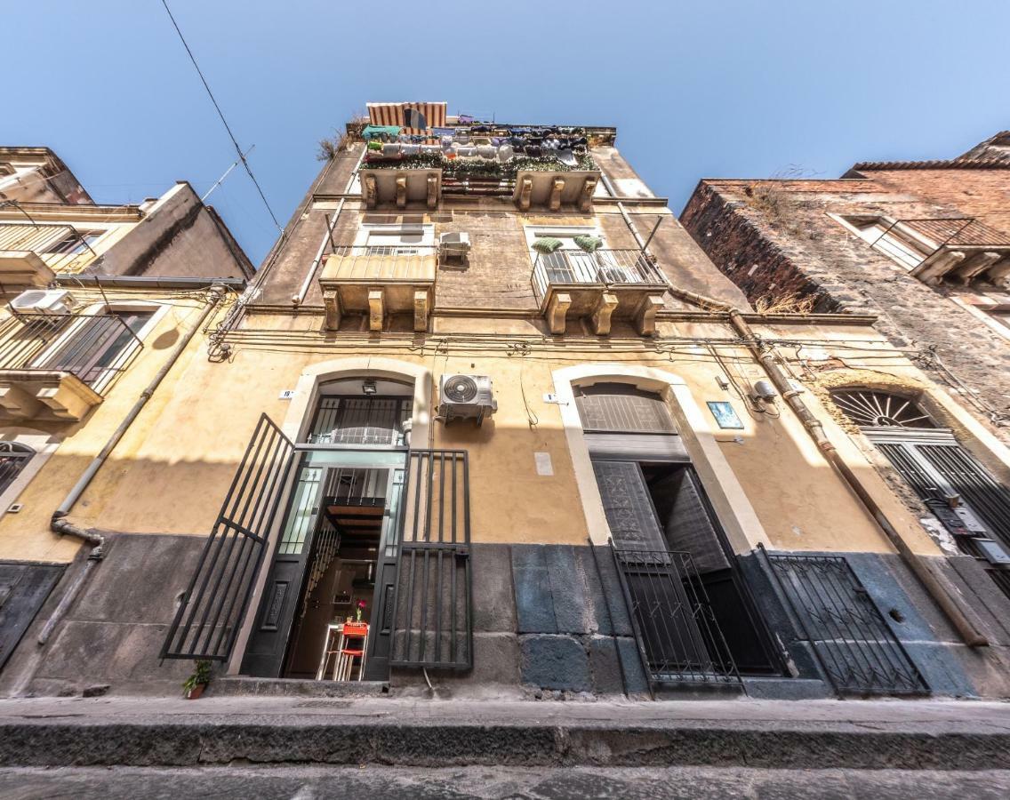 Sikulahouse - Apartment In The City Center Catania Luaran gambar
